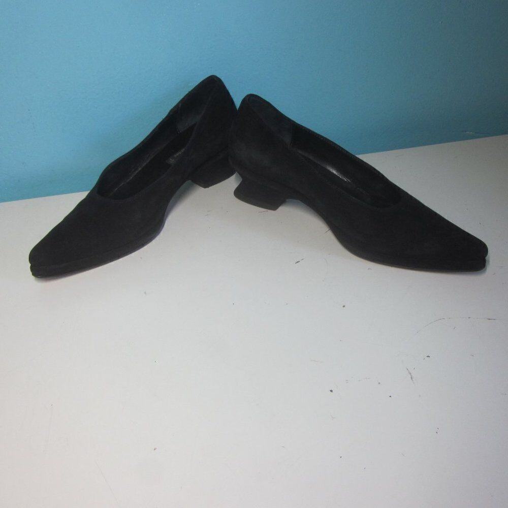 Yoki Shoes Black Velvet Leather Pointy Toe Shoes 39 / 8